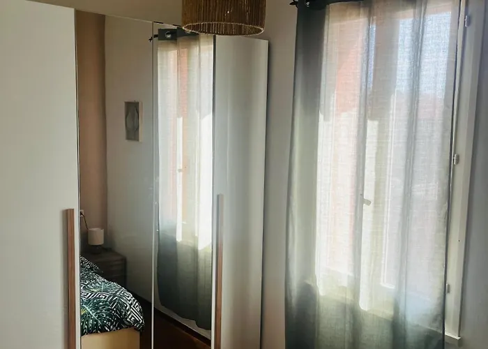 Santa Sofia House 아파트 *